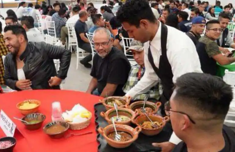 tacos-al-centro-de-la-mesa